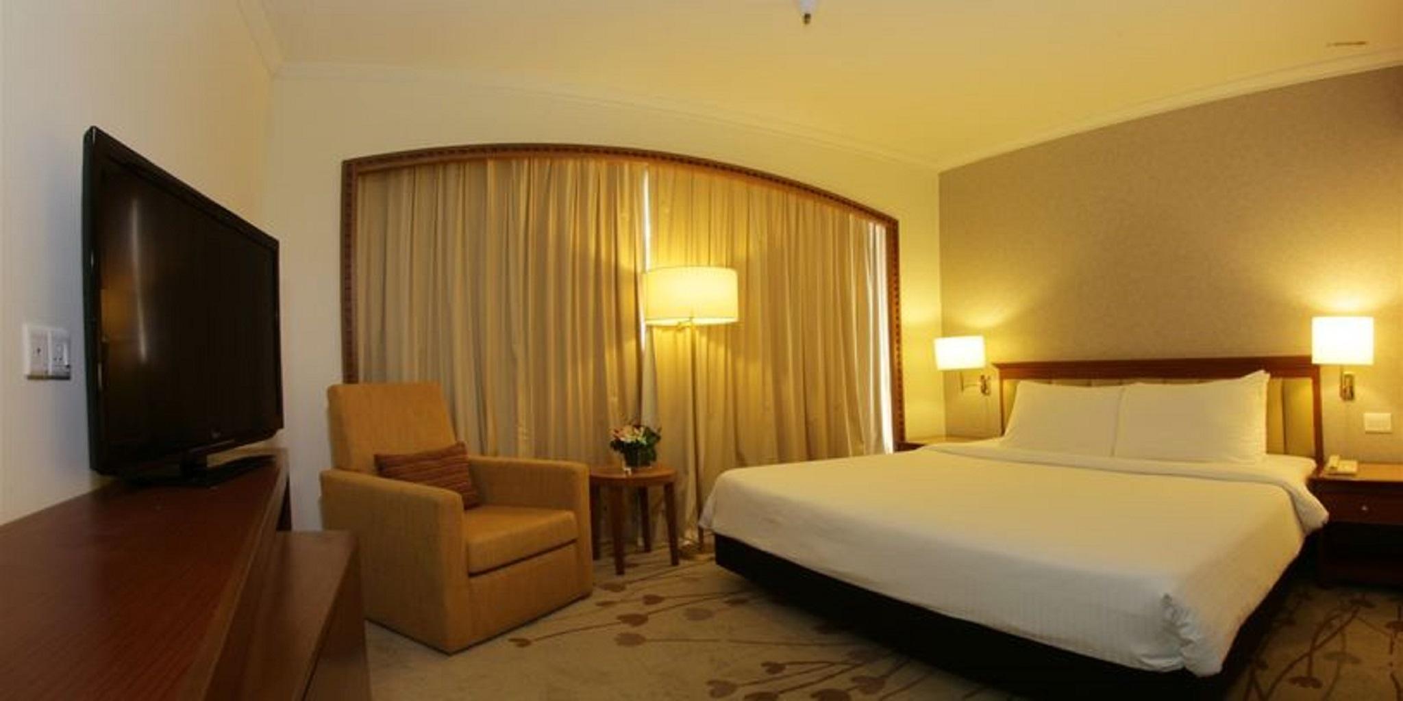 Hotel Mutiara 5*