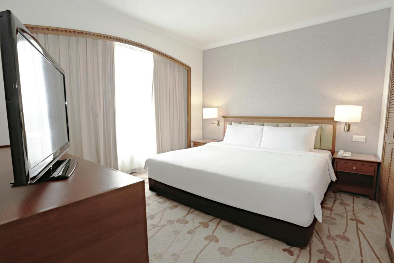 Hotel Mutiara 5*